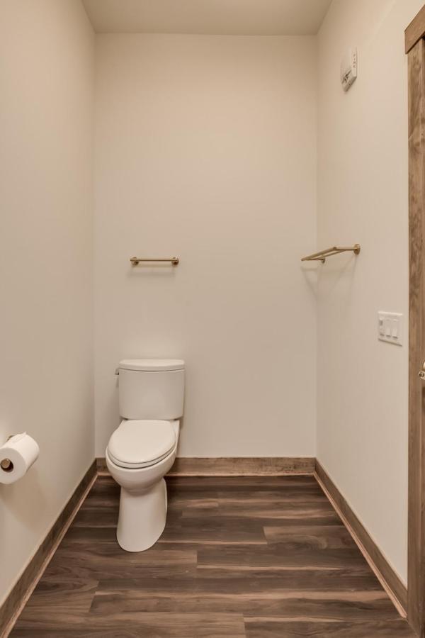 Entire Boutique 6 Lux Private With En-suite Baths